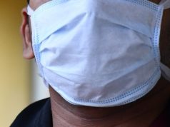 Limoges : un magasin vendait des lots de 50 masques à 75€, le gérant s’explique